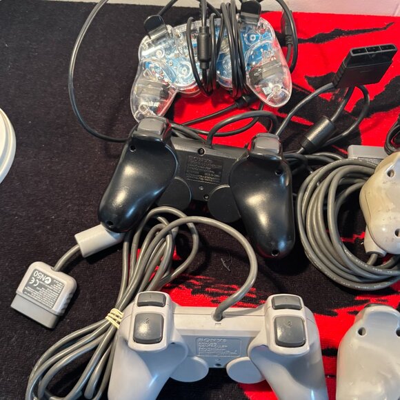 Sony Playstation Controller Lot. Untested. - Picture 9 of 12